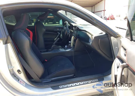 2014 Scion Fr-S из США, поврежденный, VIN JF1ZNAA11E8704311